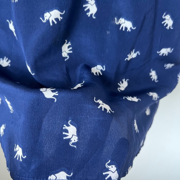 Yumi Kim Elephant Print 100% Silk Blouse Size Medium - Picture 7 of 15